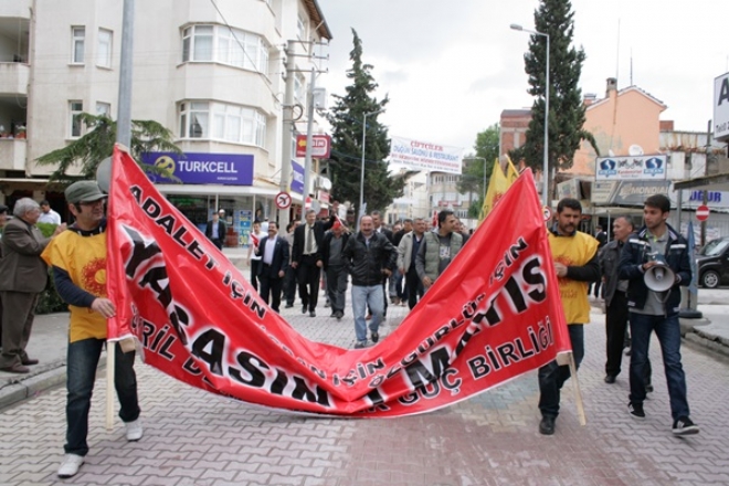 İşçilerden Sendika ya ret