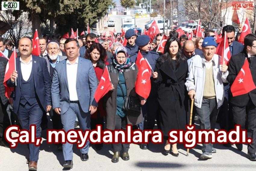 BİZ TÜRKİYEYİZ, PARÇALANMAYIZ, YILMAYIZ