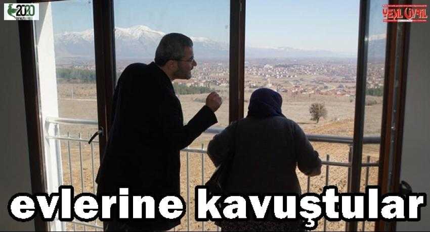 ÇİVRİL TOKİ SAHİPLERİ EVLERİNE KAVUŞTU