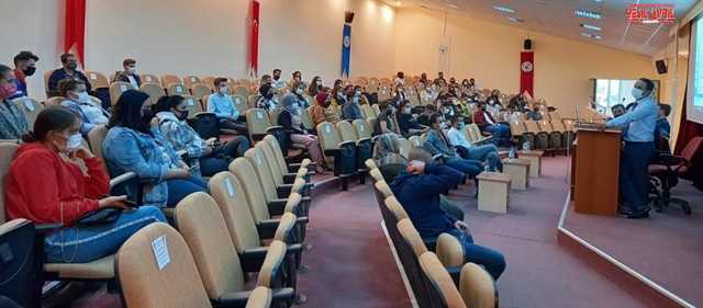 YENİ ÖĞRENCİLERE ÇİVRİL’E UYUM KONFERANSI VERİLDİ