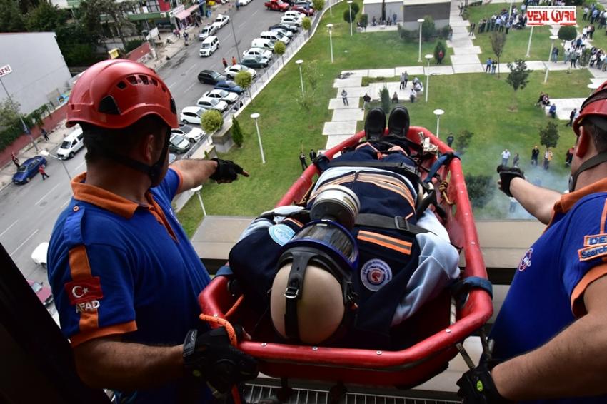 DESKİ’DE YANGIN VE DEPREM TATBİKATI