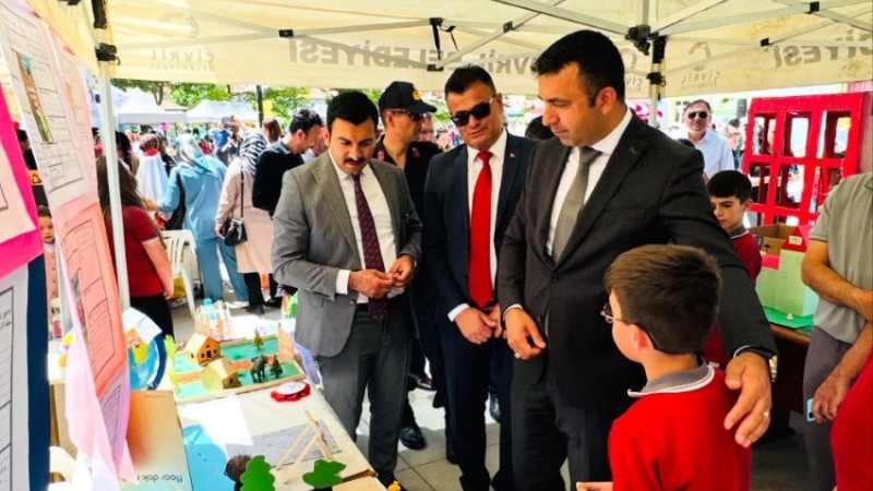 İSMAİL ÖZCAN İLKOKULU YILSONU BİLİM ŞENLİĞİ GÖZ DOLDURDU