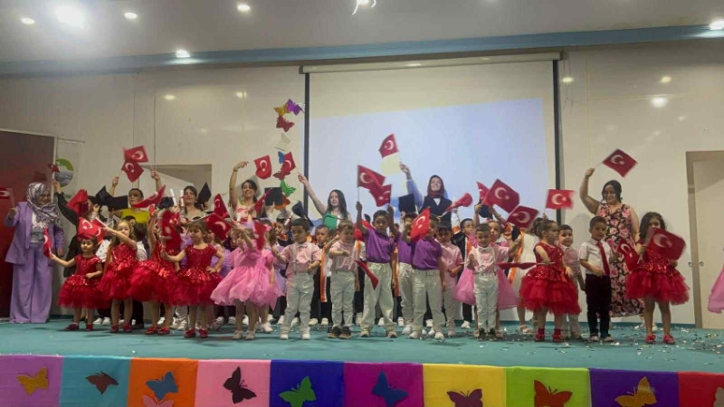 ÖZEL MUCİZELER ANAOKULUNDA MEZUNİYET COŞKUSU YAŞANDI