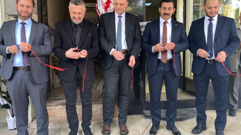 ÇİVRİLLİ AVUKAT HUKUK BÜROSUNU HİZMETE AÇTI