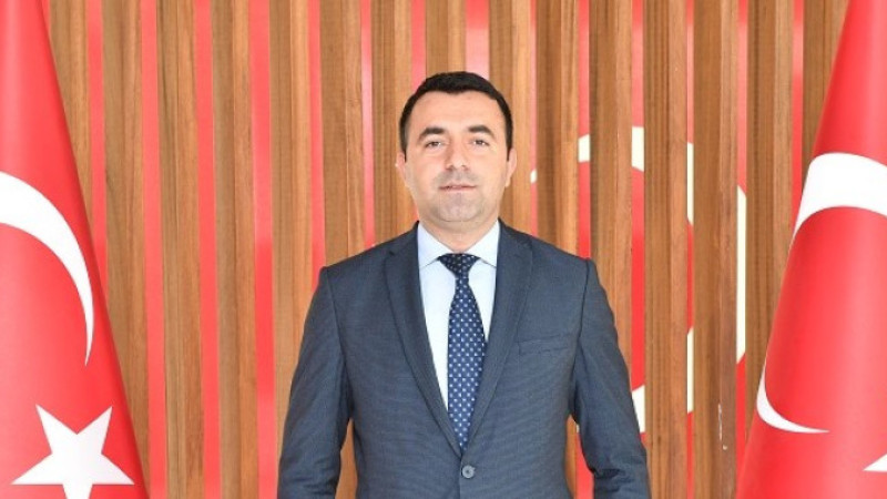 ÇİVRİL MECLİSİ KAYMAKAM HASAN AKBULUT'A FAHRİ HEMŞEHRİ UNVANI VERDİ