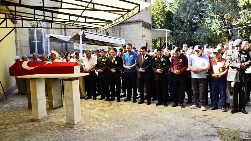 Çivrilli Kıbrıs Gazisi Kansere Yenik Düştü