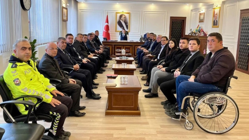 Çivril’de Yılbaşı Öncesi Asayiş Toplantısı Yapıldı
