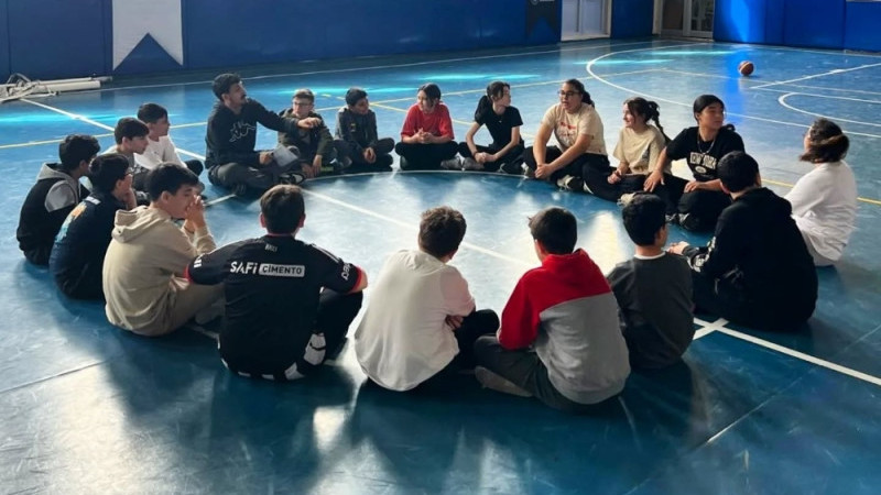 ‘Biz Bir Takımız’ projesi, Denizli'de İlk Defa Çivril’de başladı