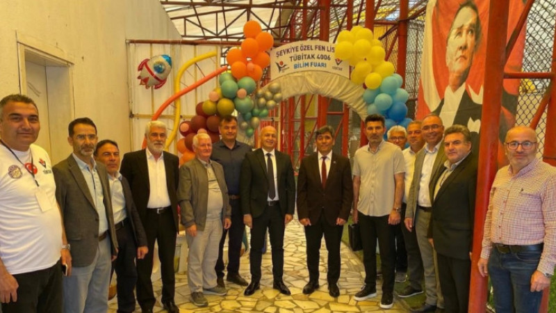 Şevkiye Özel Fen Lisesi’nde TÜBİTAK 4006 Projeleri Sergilendi