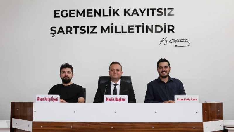 Çivril Belediye Meclisi Yeni Salonunda İlk Toplantısını Gerçekleştirdi